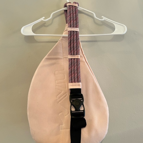 Kavu Rosewater Rope Sling - Picture 2 of 3